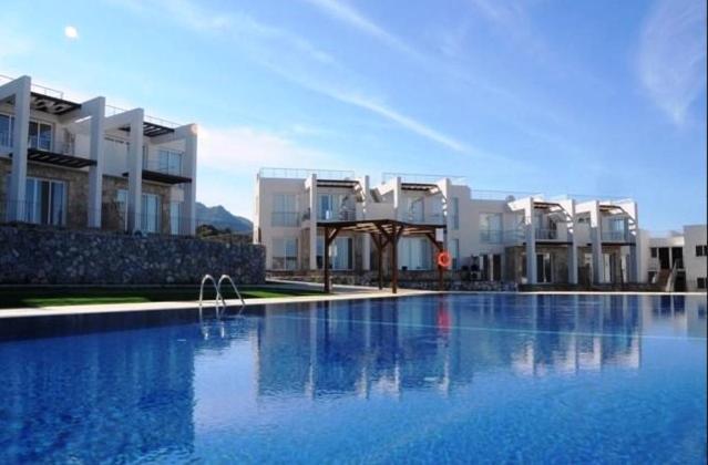 The Seaterra Reserve Penthouse With Mountains&Seaviews And Rooftop Terrace Akanthou المظهر الخارجي الصورة